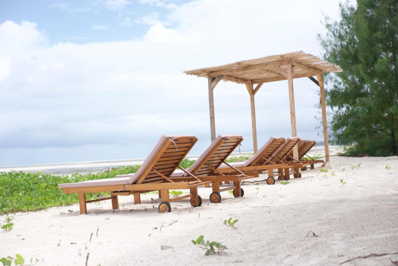 Kivuli Beach Resort Падже Екстер'єр фото